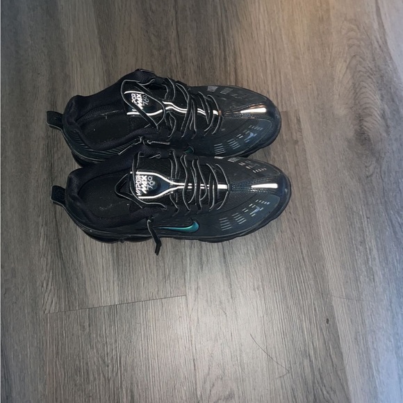 Men’s and women’s - Picture 5 of 10